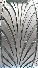 Toyo Proxes T1-R 285/35R19 99Y
