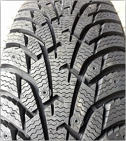Maxxis Premitra ICE Nord NS5 235/65R17 108T