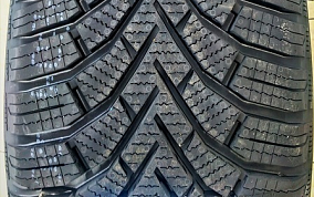 Sailun Ice Blazer Alpine 195/55R15 89H