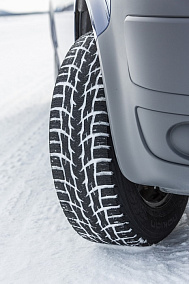 Nokian Hakkapeliitta CR3 235/60R17C 117/115R
