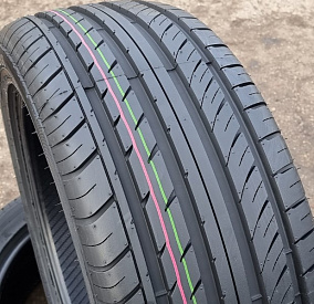 Sunfull SF-888 225/35R20 90W