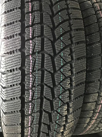 DoubleStar DW02 225/75R15 102T