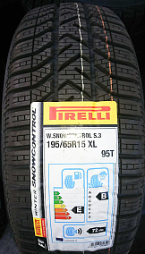 Pirelli Winter Snowcontrol Serie 3 225/45R18 95V (run-flat)