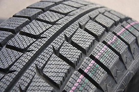 Goodride SW618 225/60R17 99T
